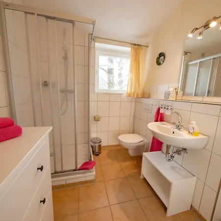 Alojamento de Acomodação e Pequeno-almoço Gaestehaus Am Michaelshof, Im «haus Der Natur» Neu Darchau